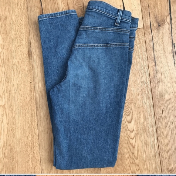 Reformation Suzie Jean in Rhine - Picture 6 of 8